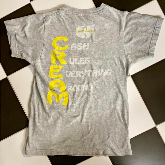 Wu-Tang Gray and Yellow Women's Short Sleeve Tee 🐝 🤲 - Picture 2 of 6